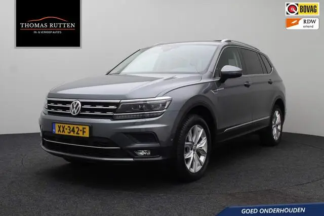 Photo 1 : Volkswagen Tiguan 2019 Essence