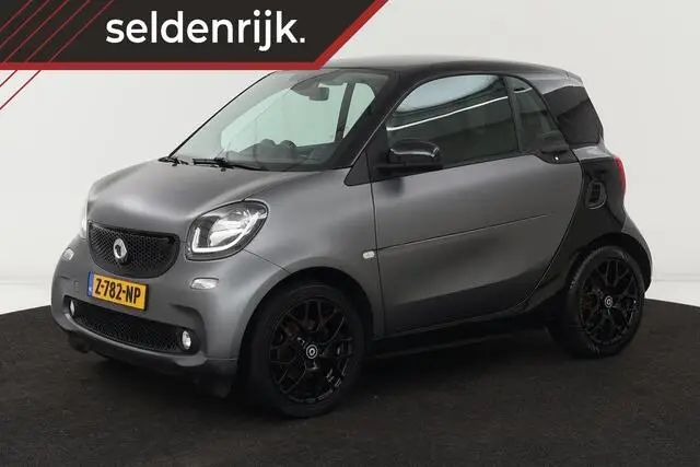 Photo 1 : Smart Fortwo 2016 Petrol