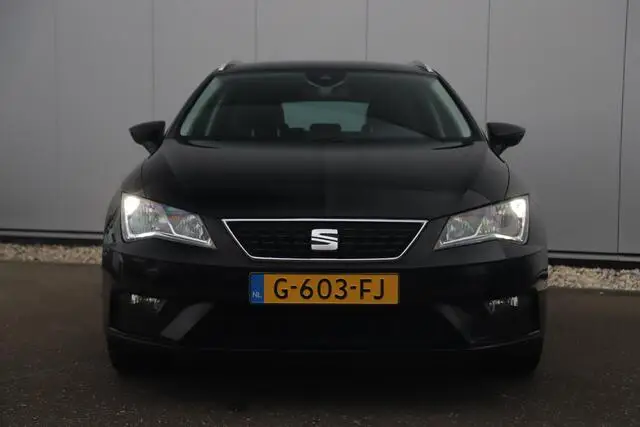 Photo 1 : Seat Leon 2019 Essence