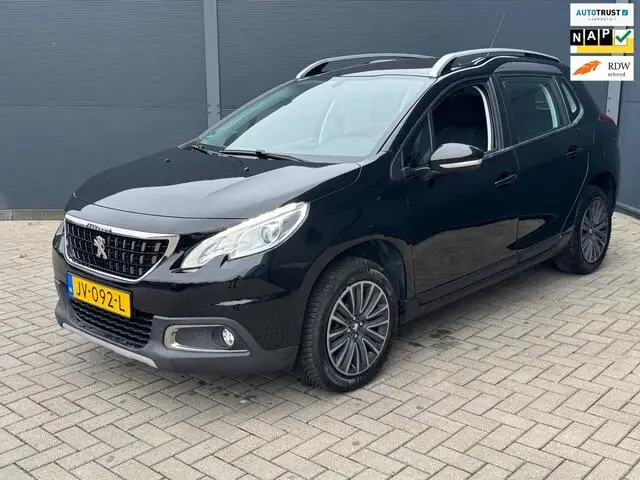 Photo 1 : Peugeot 2008 2016 Petrol