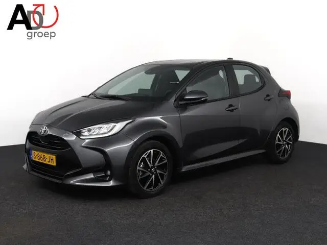 Photo 1 : Toyota Yaris 2023 Petrol