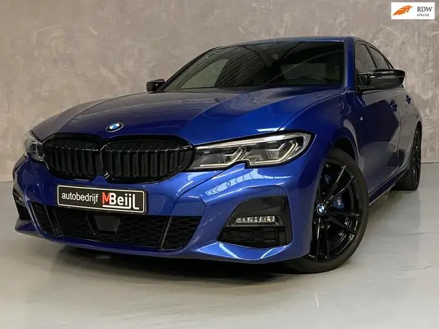 Photo 1 : Bmw Serie 3 2019 Essence