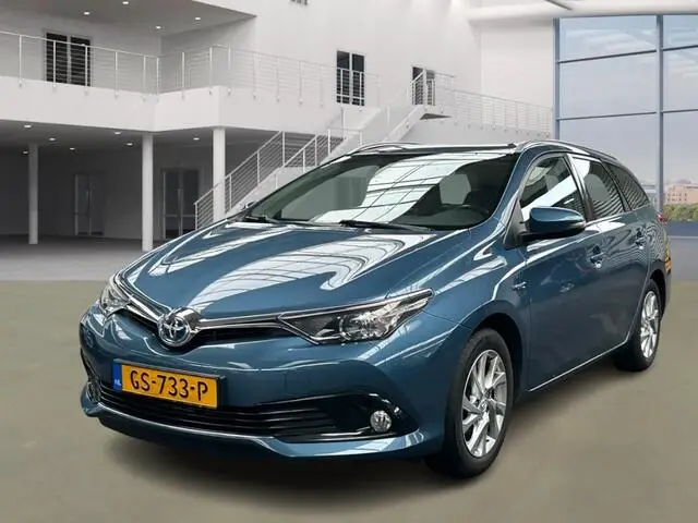 Photo 1 : Toyota Auris 2015 Hybride