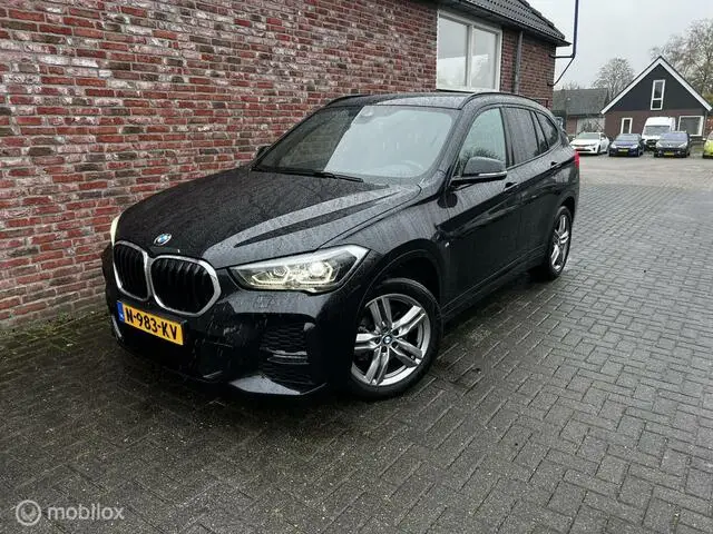 Photo 1 : Bmw X1 2021 Essence