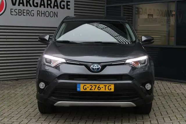 Photo 1 : Toyota Rav4 2017 Hybrid