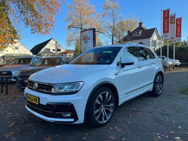 Photo 1 : Volkswagen Tiguan 2020 Petrol