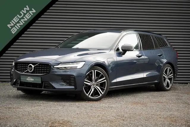 Photo 1 : Volvo V60 2021 Hybride