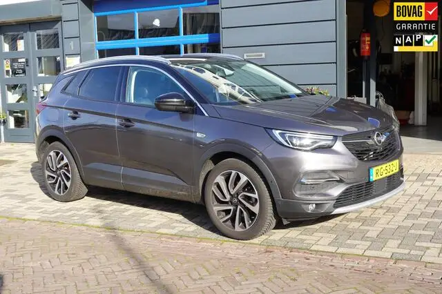 Photo 1 : Opel Grandland 2017 Essence