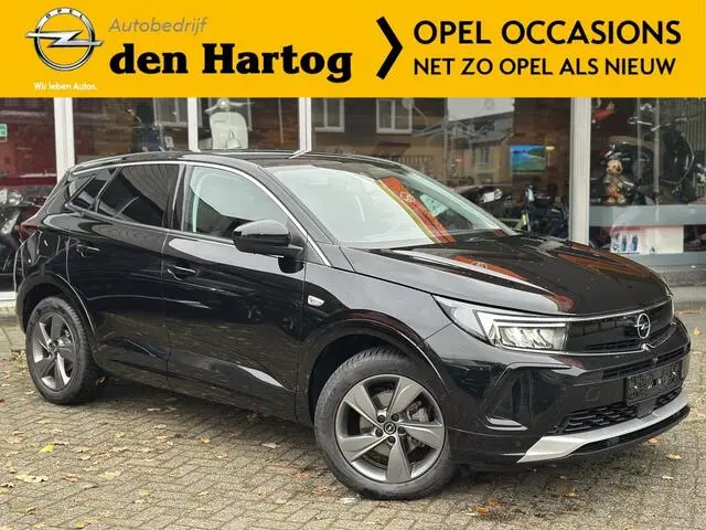 Photo 1 : Opel Grandland 2024 Petrol