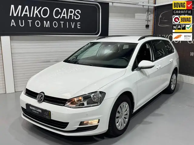 Photo 1 : Volkswagen Golf 2016 Diesel