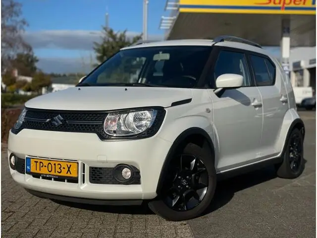 Photo 1 : Suzuki Ignis 2018 Petrol