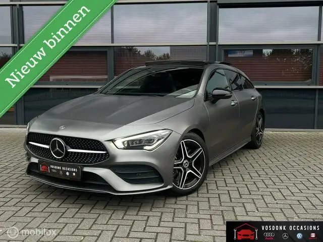 Photo 1 : Mercedes-benz Classe Cla 2019 Petrol