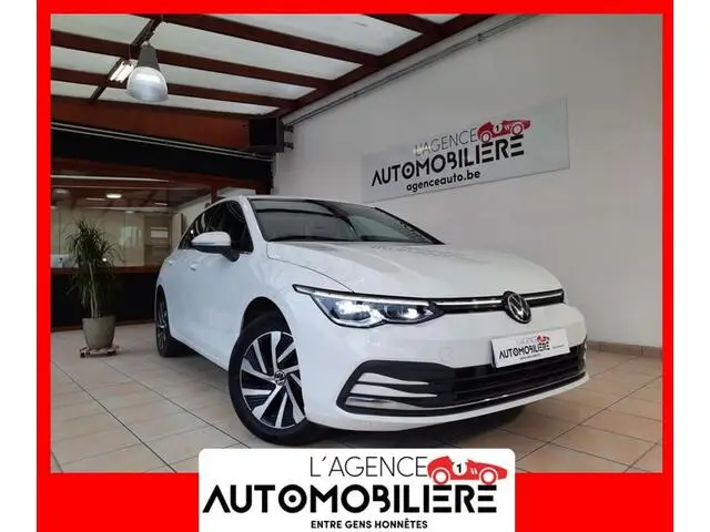 Photo 1 : Volkswagen Golf 2021 Non renseigné