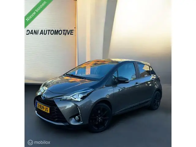 Photo 1 : Toyota Yaris 2020 Hybrid