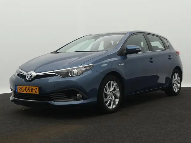 Photo 1 : Toyota Auris 2015 Hybrid