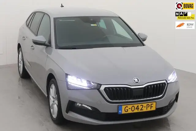 Photo 1 : Skoda Scala 2019 Essence