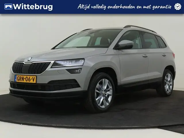 Photo 1 : Skoda Karoq 2021 Essence