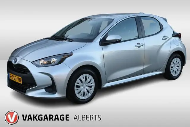 Photo 1 : Toyota Yaris 2022 Hybrid