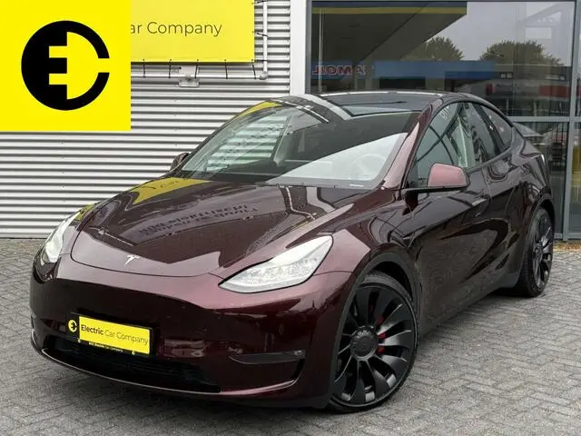 Photo 1 : Tesla Model Y 2023 Electric