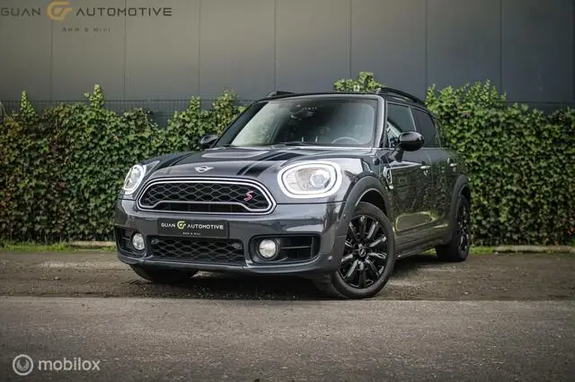 Photo 1 : Mini Countryman 2019 Essence