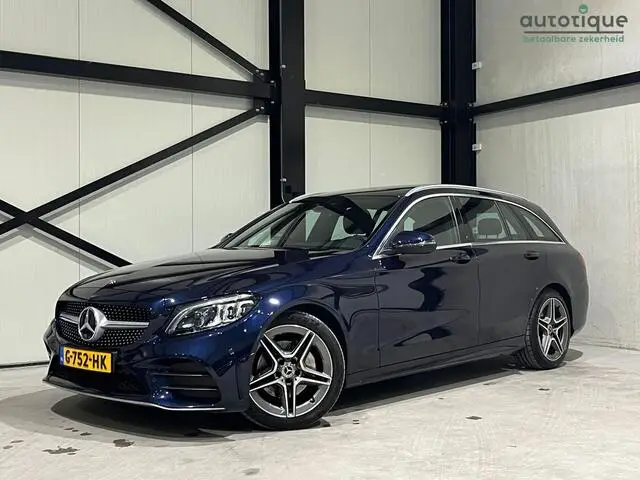 Photo 1 : Mercedes-benz Classe C 2019 Petrol