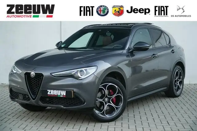 Photo 1 : Alfa Romeo Stelvio 2020 Petrol