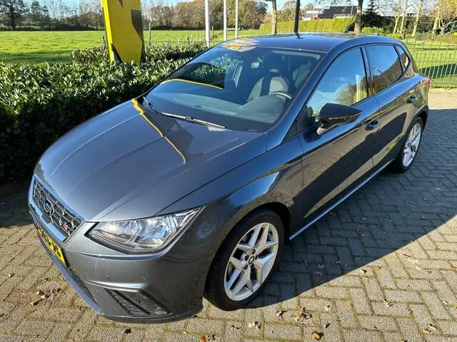 Photo 1 : Seat Ibiza 2021 Essence