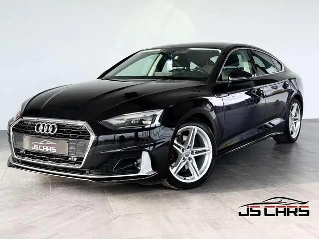 Photo 1 : Audi A5 2020 Diesel