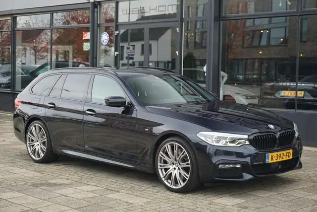 Photo 1 : Bmw Serie 5 2018 Petrol