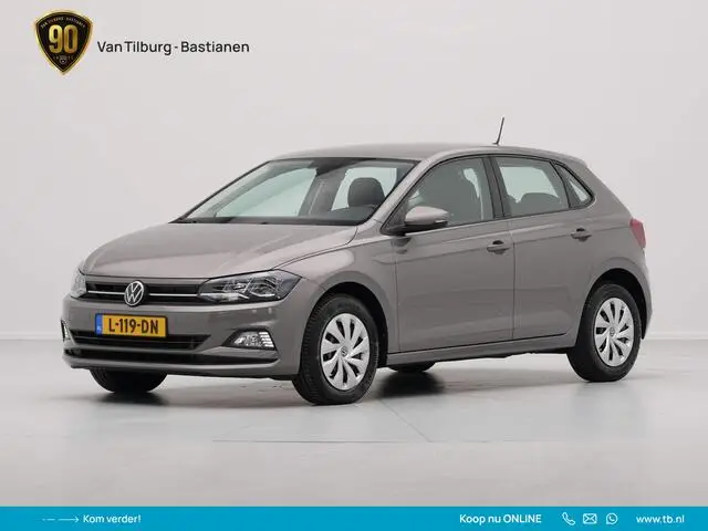 Photo 1 : Volkswagen Polo 2021 Essence