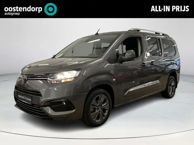 Photo 1 : Toyota Proace 2021 Essence