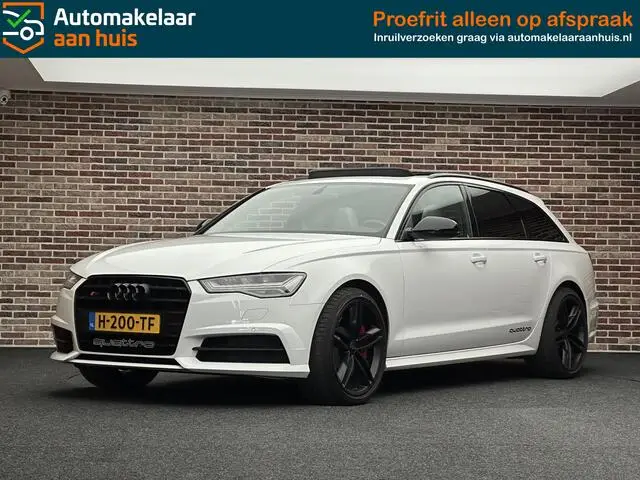 Photo 1 : Audi S6 2015 Petrol