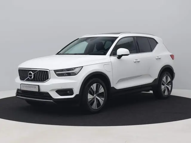 Photo 1 : Volvo Xc40 2021 Hybride