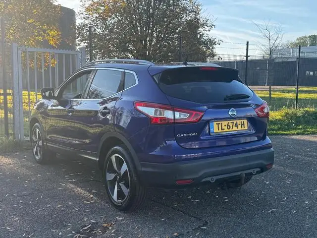 Photo 1 : Nissan Qashqai 2015 Petrol