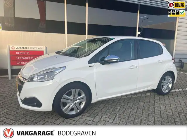 Photo 1 : Peugeot 208 2019 Essence