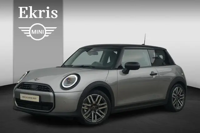 Photo 1 : Mini Cooper 2024 Petrol