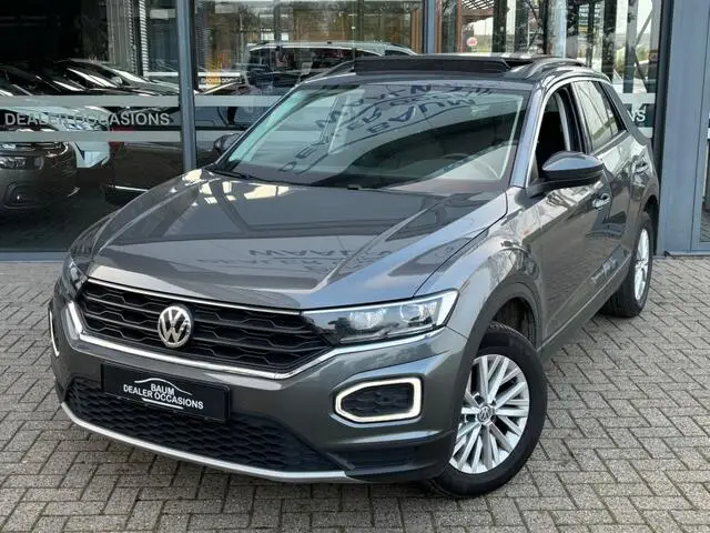 Photo 1 : Volkswagen T-roc 2019 Essence