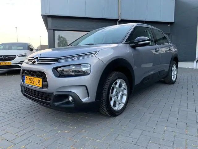 Photo 1 : Citroen C4 2019 Petrol