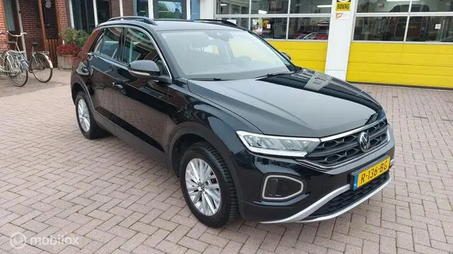 Photo 1 : Volkswagen T-roc 2022 Petrol