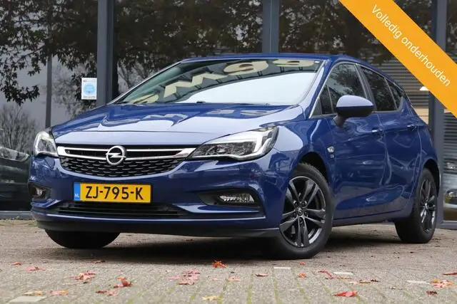 Photo 1 : Opel Astra 2019 Essence