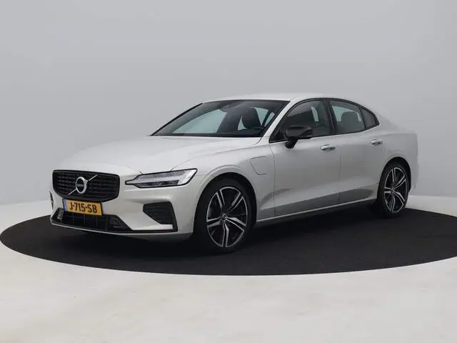 Photo 1 : Volvo S60 2020 Hybrid