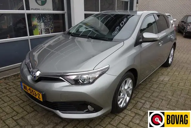 Photo 1 : Toyota Auris 2017 Hybrid