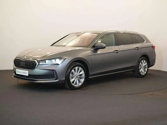 Photo 1 : Skoda Superb 2024 Essence