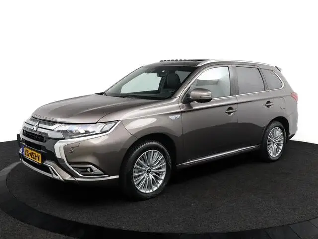 Photo 1 : Mitsubishi Outlander 2019 LPG