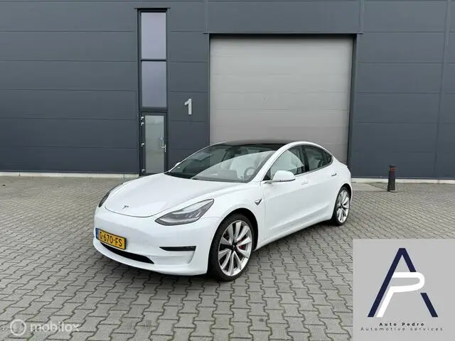 Photo 1 : Tesla Model 3 2019 Électrique