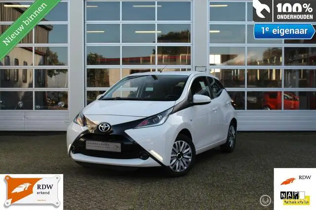 Photo 1 : Toyota Aygo 2016 Essence