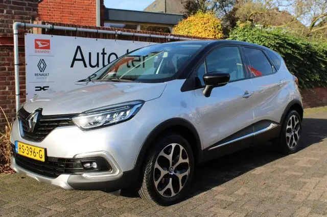 Photo 1 : Renault Captur 2018 Petrol