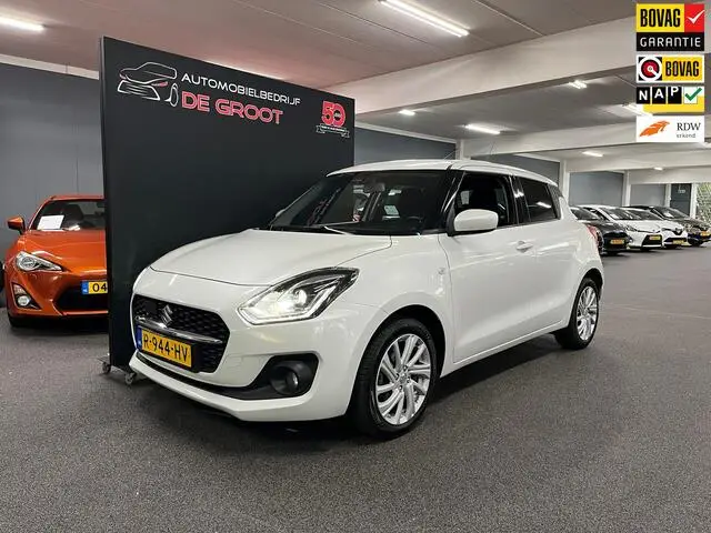 Photo 1 : Suzuki Swift 2022 Hybride