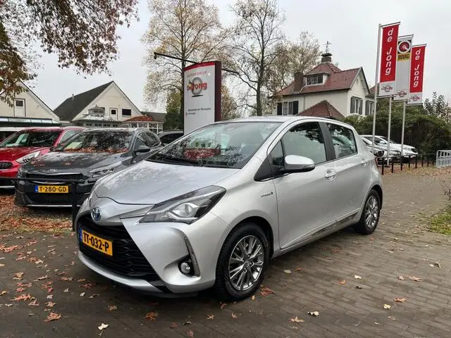 Photo 1 : Toyota Yaris 2018 Hybride