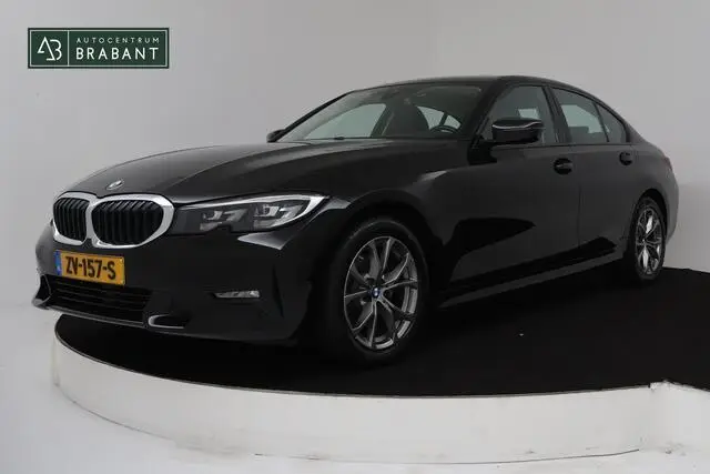 Photo 1 : Bmw Serie 3 2019 Essence